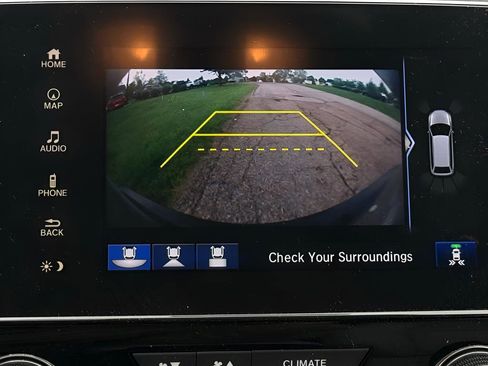 Used 2020 Honda CR-V Touring image 27