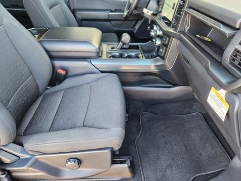 Used 2024 Ford F150 XLT w/ XLT Black Appearance Package image 13