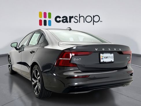 Used 2025 Volvo S60 B5 Plus image 3