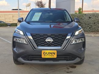 Used 2023 Nissan Rogue SV video 2