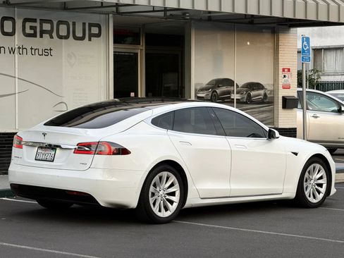 Used 2017 Tesla Model S 75D AWD/4WD image 8