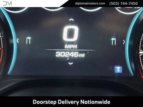 Used 2018 Chevrolet Camaro SS RWD image 31
