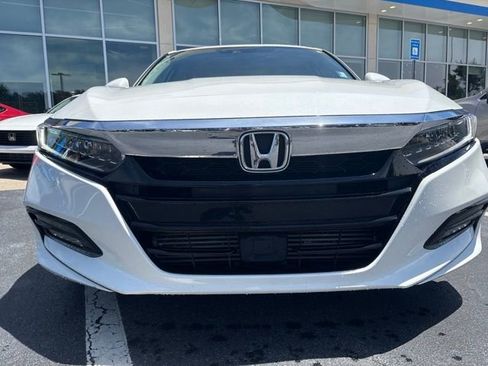 Certified 2020 Honda Accord Touring image 2