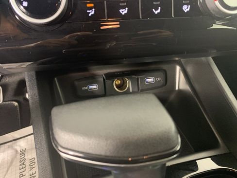 Used 2022 Hyundai Santa Cruz SEL image 28