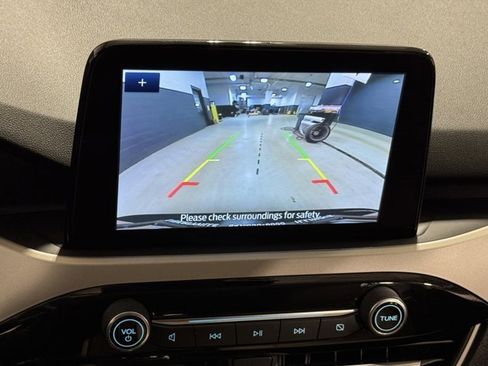 Used 2021 Ford Escape SE w/ Convenience Package image 20