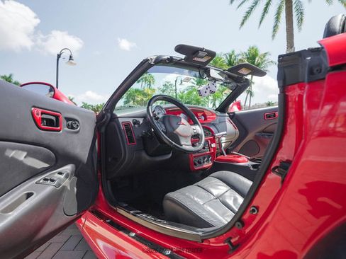 Used 1999 Plymouth Prowler RWD image 28