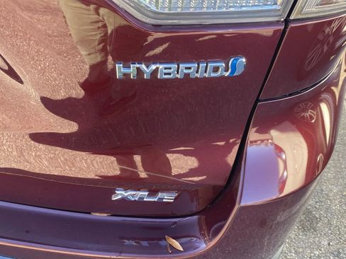 Used 2018 Toyota Highlander XLE image 16