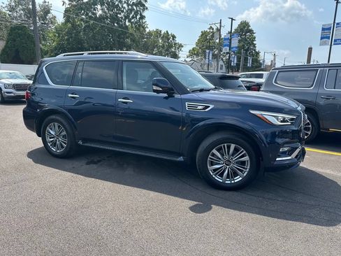 Used 2021 INFINITI QX80 Luxe AWD/4WD image 2