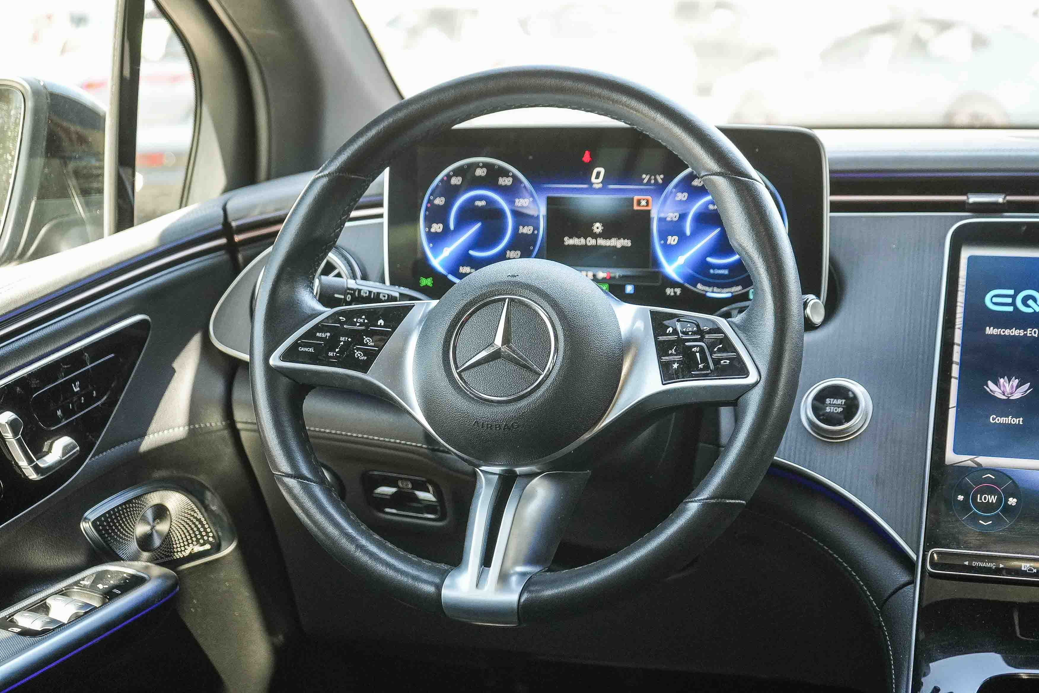 Used 2024 Mercedes-Benz EQE 350+ SUV image 15