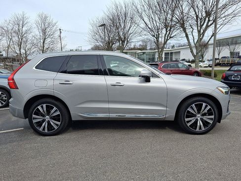 Certified 2023 Volvo XC60 B5 Plus w/ Climate Package image 7