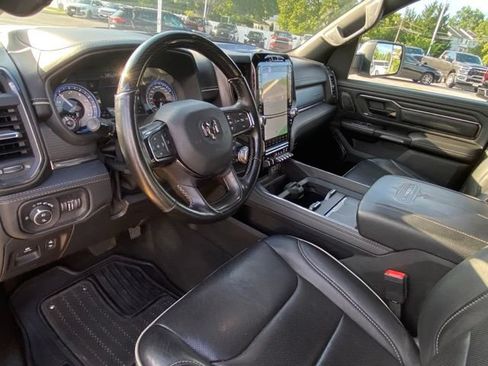Used 2022 RAM 1500 Limited AWD/4WD image 11