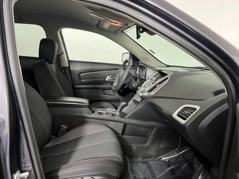 Used 2016 GMC Terrain SLE image 18