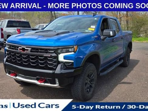 Certified 2023 Chevrolet Silverado 1500 ZR2 w/ Technology Package image 3