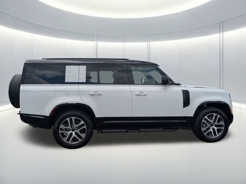 New 2026 Land Rover Defender 130 X-Dynamic SE AWD/4WD image 6