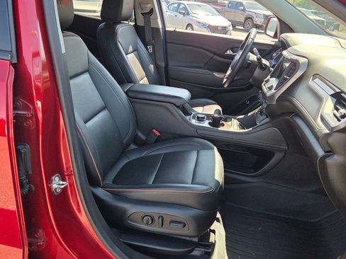 Used 2023 GMC Acadia AT4 w/ Technology Package image 14