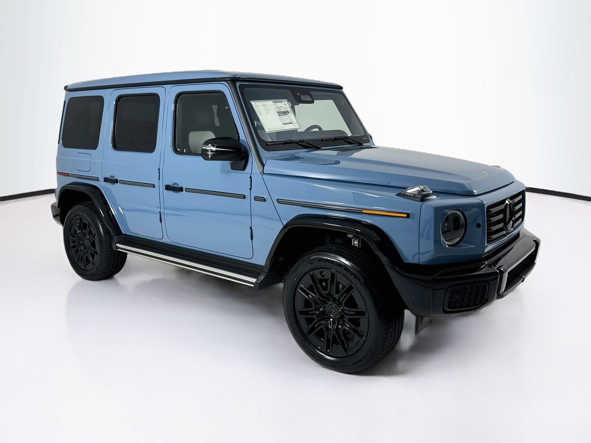 New 2027 Mercedes-Benz G 580 e image 1