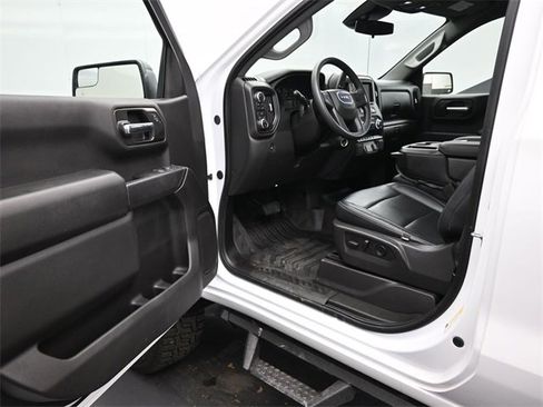 Used 2025 GMC Sierra 1500 Pro w/ Pro Value Package image 11