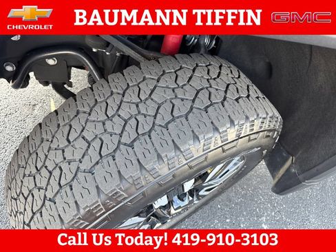 Used 2025 GMC Sierra 2500 Denali Ultimate AWD/4WD image 30
