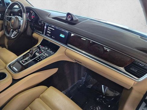 Used 2018 Porsche Panamera 4S AWD/4WD image 23