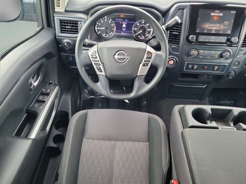 Certified 2023 Nissan Titan SV image 16