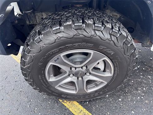 Used 2018 Jeep Wrangler Unlimited Sport S image 30