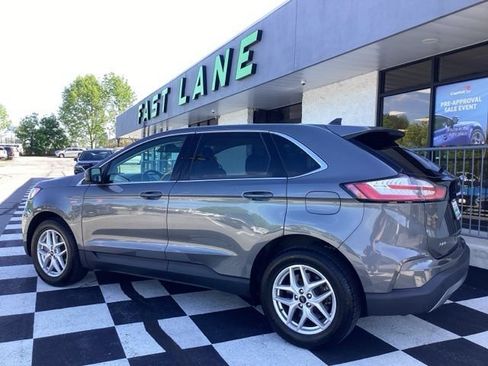 Used 2023 Ford Edge SEL w/ Convenience Package AWD/4WD image 6
