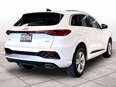 Used 2025 Audi Q5 Premium AWD/4WD image 14