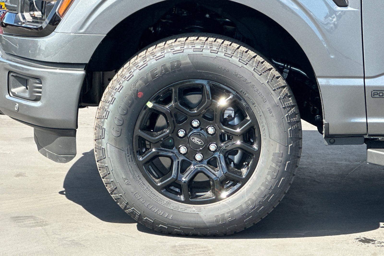 New 2026 Ford F150 XLT w/ Equipment Group 302A MID AWD/4WD image 25
