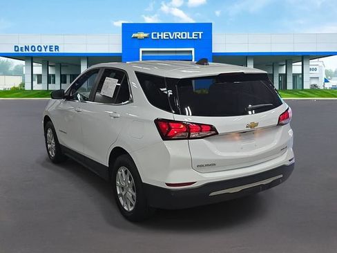 Used 2022 Chevrolet Equinox LT AWD/4WD image 7