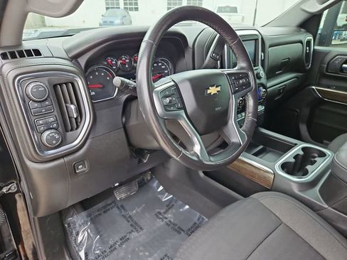 Certified 2022 Chevrolet Silverado 2500 LT w/ Convenience Package AWD/4WD image 10