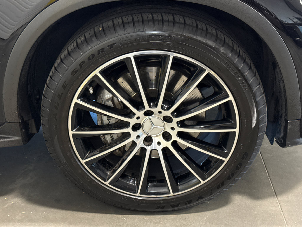 Used 2018 Mercedes-Benz GLC 43 AMG 4MATIC image 19
