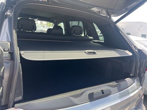 Certified 2025 BMW X5 xDrive40i w/ M Sport Package AWD/4WD image 8