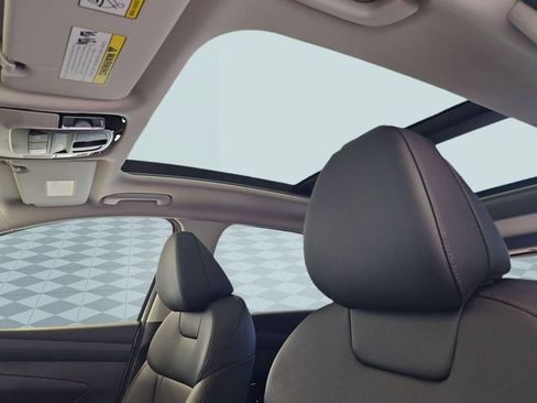 Certified 2025 Hyundai Tucson SEL AWD/4WD image 33