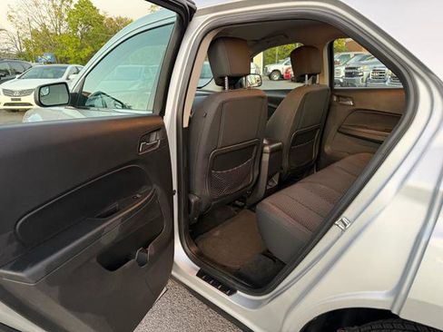 Used 2013 Chevrolet Equinox LS image 13