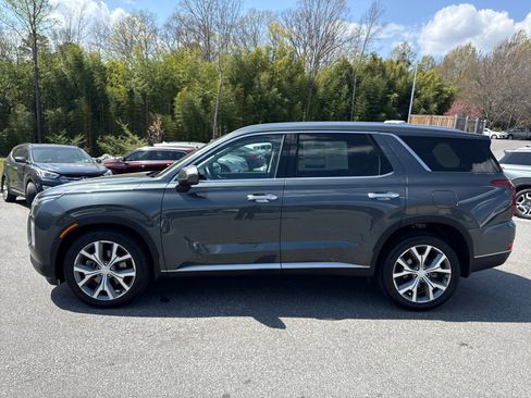 Used 2022 Hyundai Palisade SEL w/ 8P Bench Seat Package FWD image 4