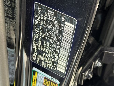 Used 2021 Genesis GV80 2.5T w/ Advanced Package 02 image 31