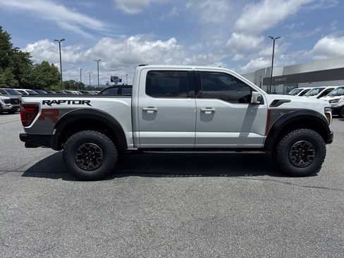 Used 2024 Ford F150 Raptor w/ Equipment Group 803A Raptor R AWD/4WD image 8