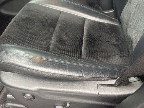 Used 2018 Jeep Grand Cherokee Altitude image 15