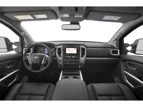 Used 2019 Nissan Titan SL w/ Midnight Edition image 5