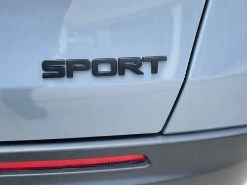 Used 2024 Honda HR-V Sport image 6