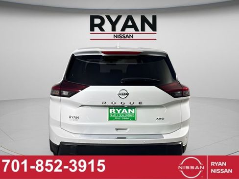 New 2026 Nissan Rogue SV w/ Cold Weather Package image 6