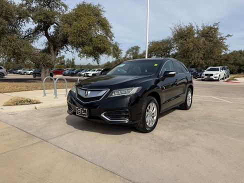 Used 2018 Acura RDX AWD w/ Technology Package image 2