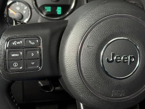 Used 2014 Jeep Wrangler Sport w/ Quick Order Package 24S AWD/4WD image 24