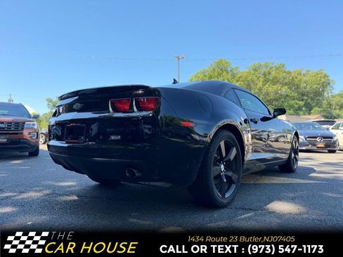 Used 2010 Chevrolet Camaro LT w/ RS Package RWD image 7
