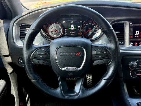 Used 2017 Dodge Charger R/T RWD image 21