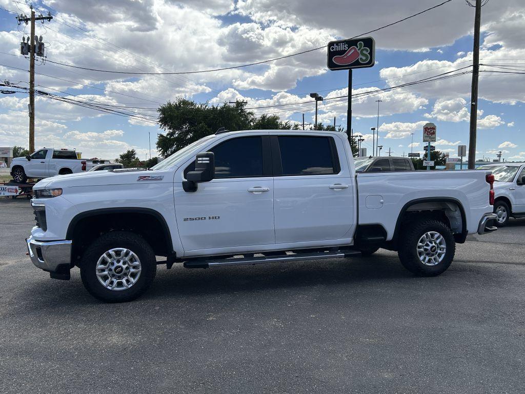 Used 2024 Chevrolet Silverado 2500 LT w/ Safety Package AWD/4WD image 25