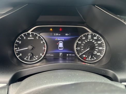 Used 2024 Nissan Murano SV image 14