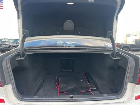 Used 2018 BMW 750i xDrive image 15