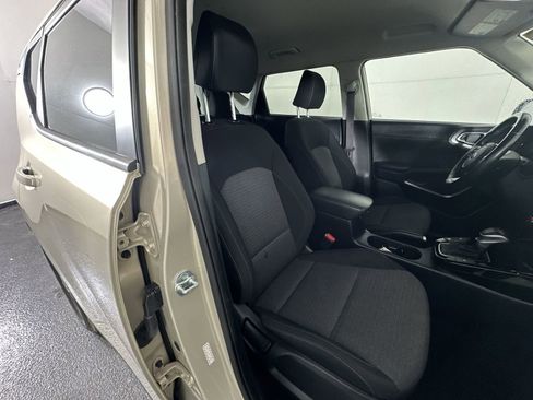 Used 2020 Kia Soul EX image 31