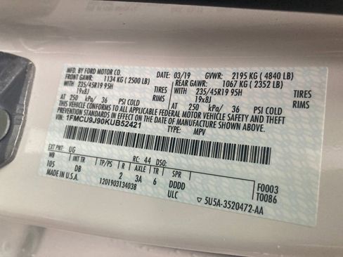 Used 2019 Ford Escape Titanium image 39